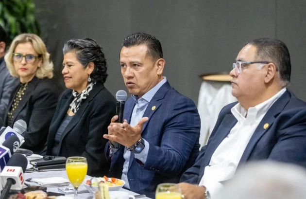 El Fiscal de  la Entidad  Carlos Torres Piña asegura que la Inteligencia Michoacana  Requiere Tecnología, Ciencia  y  Capacitación Estratégica 